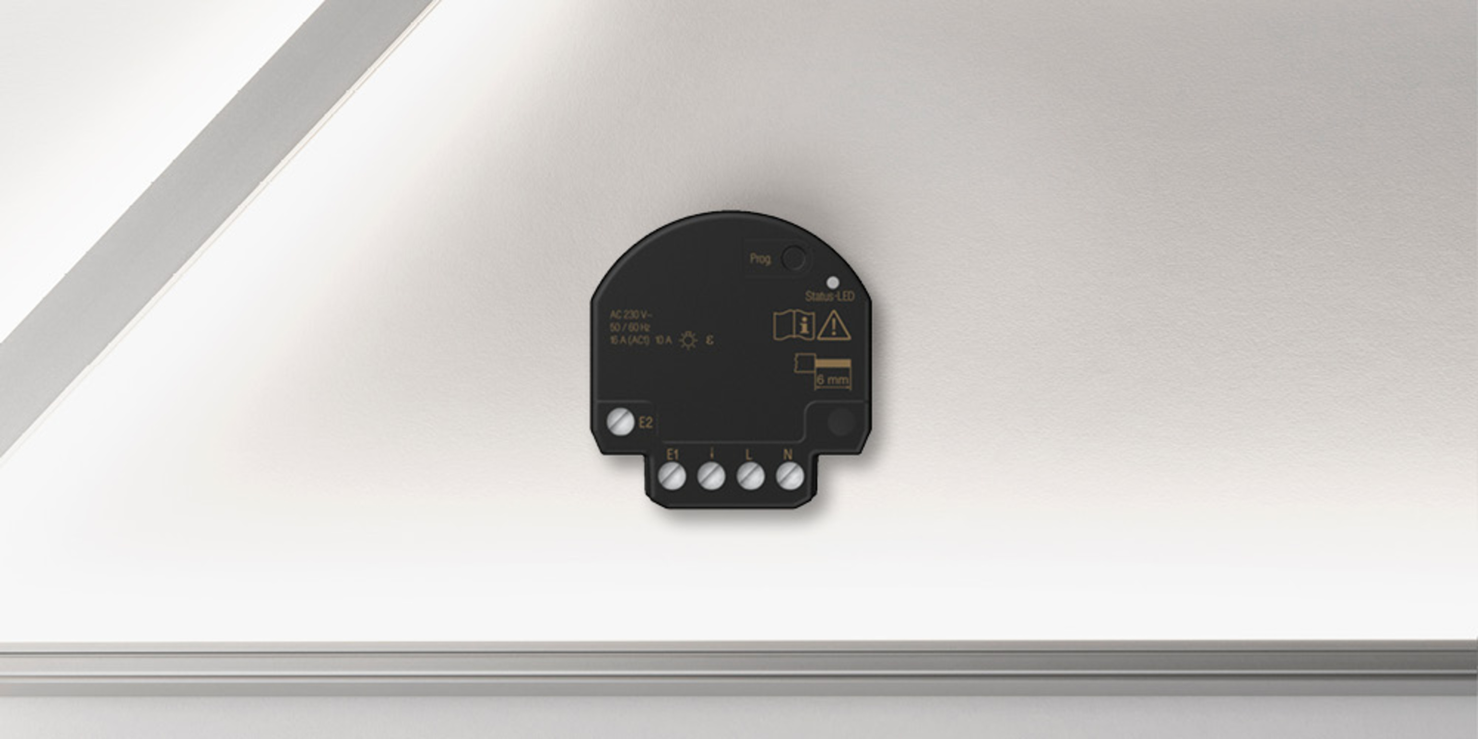 JUNG HOME Jalousieaktor Mini bei A+A Elektrotechnik GmbH in Wiesbaden