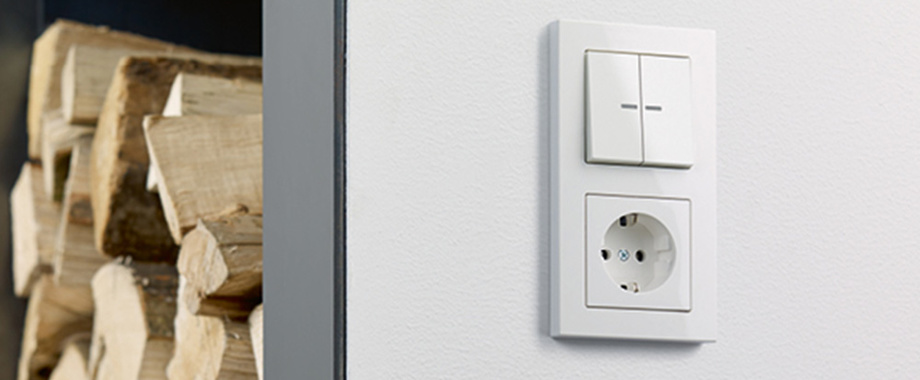 JUNG KNX Taster F 10 bei A+A Elektrotechnik GmbH in Wiesbaden
