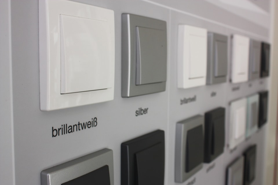 Schalterserie2 bei A+A Elektrotechnik GmbH in Wiesbaden